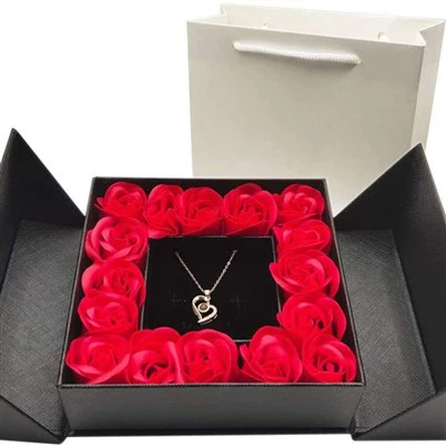 Kaxxi tal-Fjura għal Bukketti Ħelu