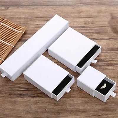 Kaxxa tal-Ġojjellerija Stampata Custom Logo Personalizzata Kaxxa tal-Kar tal-Kartun u Microfiber Jewelry Pouch Bag